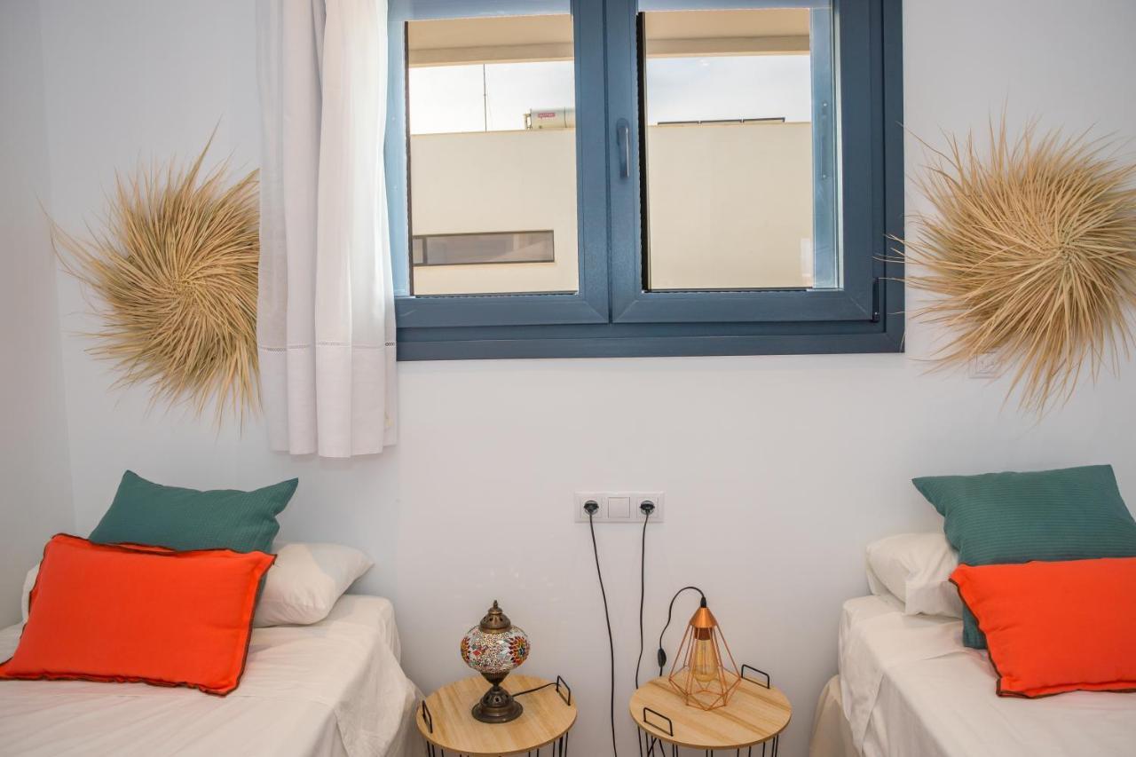 Casa Turquesa - Garaje Y Terraza Apartment Tarifa Exterior photo